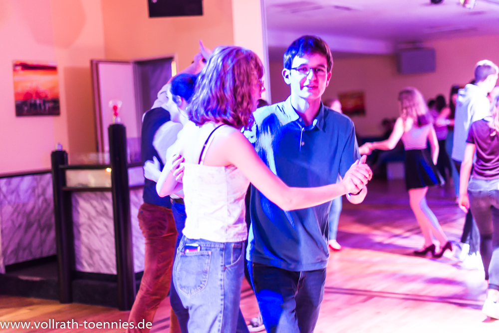 2019 12 07 Tanzparty Jugend 0736